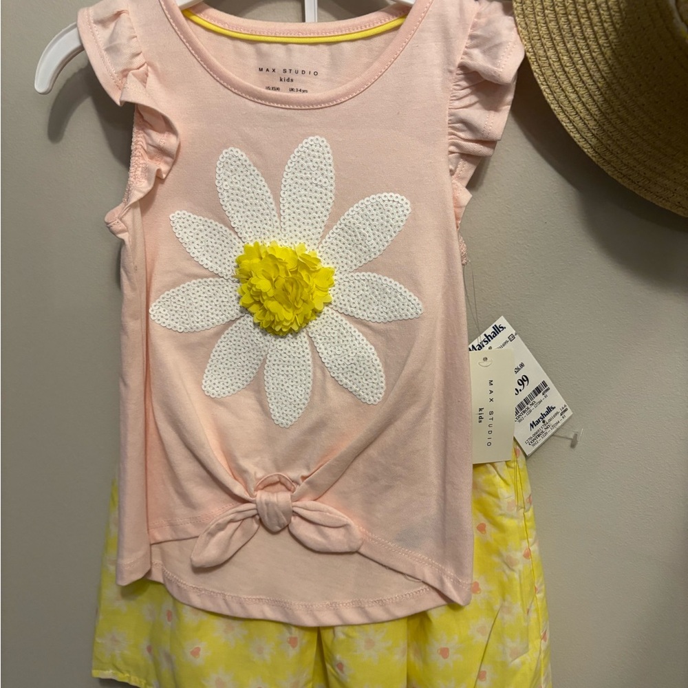 Max Studio Pink Tank Top Set with Daisy Appliqué and Yellow Skirt